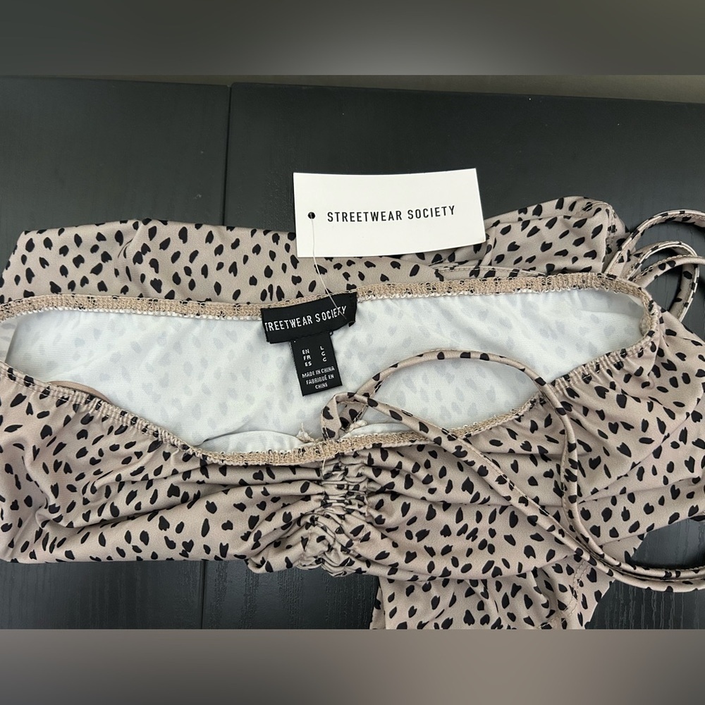 L/G - Streetwear Society Halter-Tie Crop Top - Picture 3 of 3